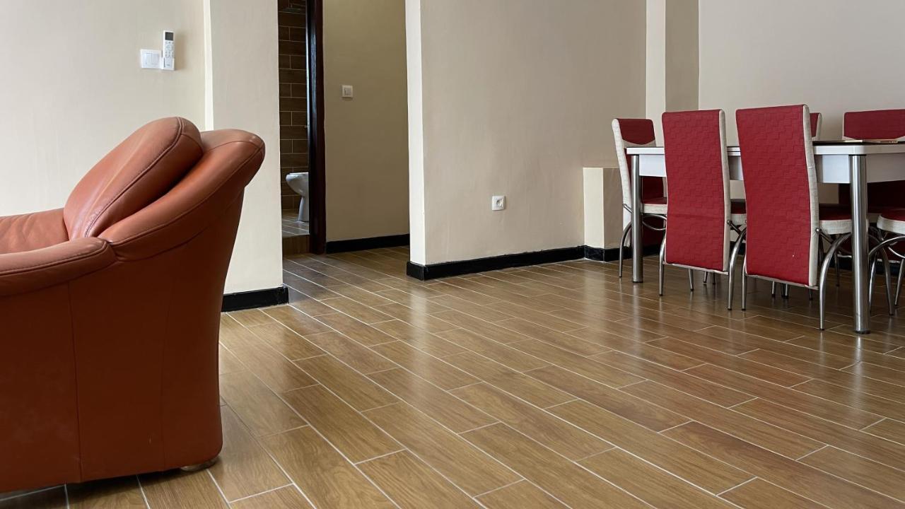 Sky Kenako Hotel Kribi Eksteriør bilde