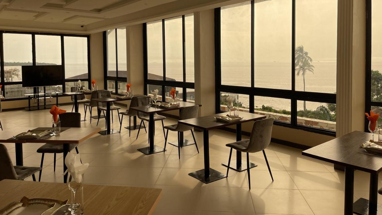 Sky Kenako Hotel Kribi Eksteriør bilde