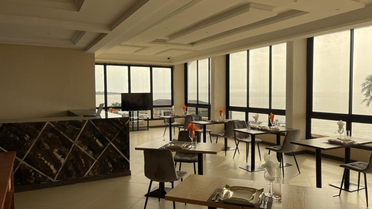 Sky Kenako Hotel Kribi Eksteriør bilde