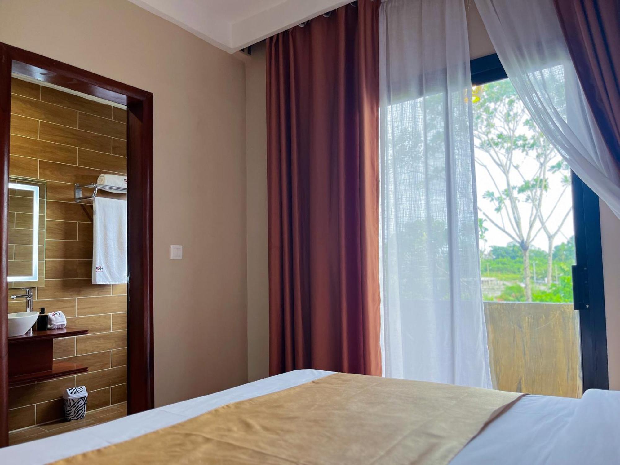 Sky Kenako Hotel Kribi Eksteriør bilde